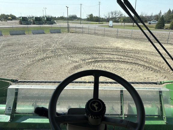Used 2017 John Deere S670 Combines at Horizon Ag & Turf in Lloydminster, AB - Photo22