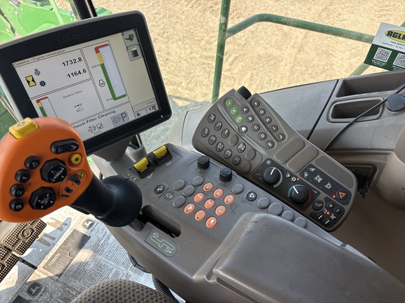 Used 2017 John Deere S670 Combines at Horizon Ag & Turf in Lloydminster, AB - Photo20