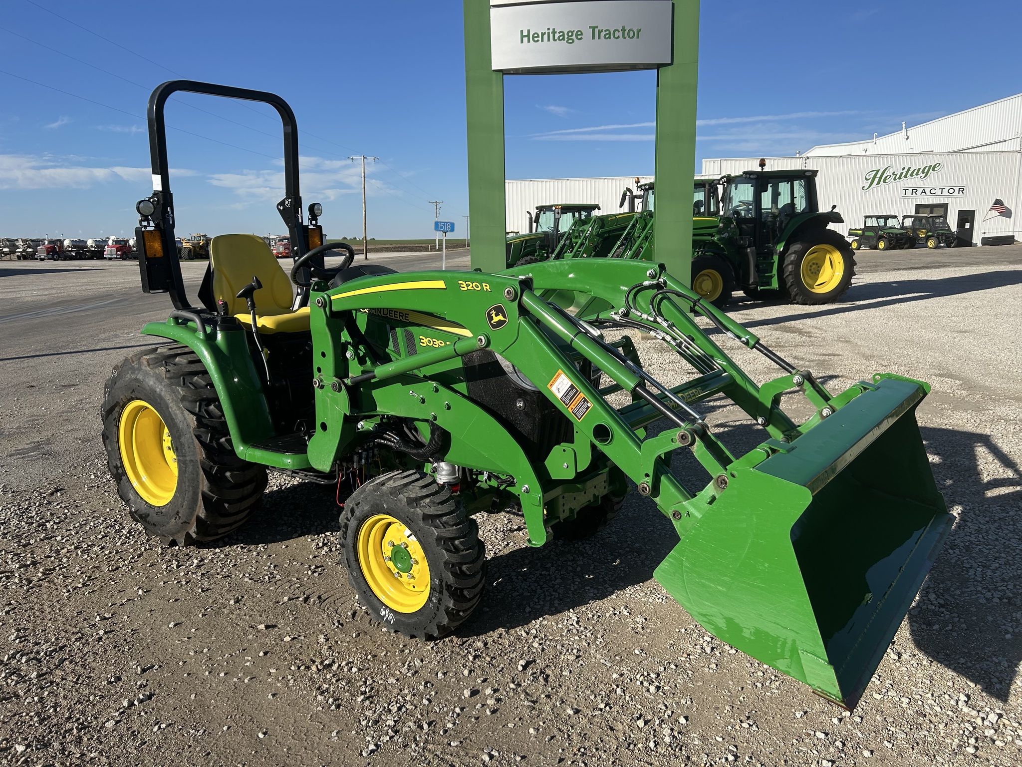  2024 John Deere 3039R at Heritage Tractor in Roanoke, IL
