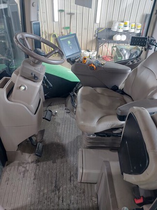 Used 2021 John Deere 9620RX Track Tractors at Horizon Ag & Turf in Lloydminster, AB - Photo5