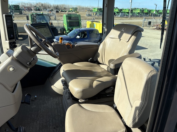 Used 2021 John Deere 9620RX Track Tractors at Horizon Ag & Turf in Lloydminster, AB - Photo11
