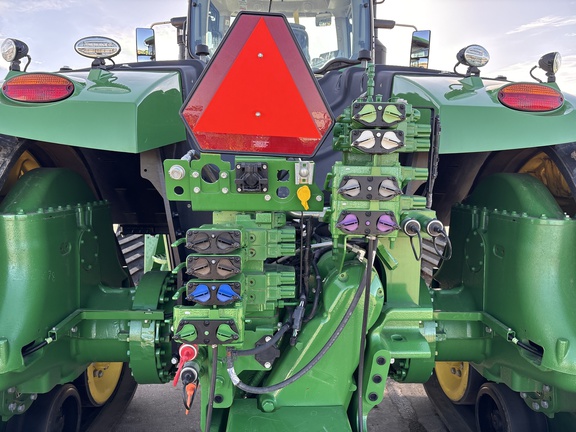 Used 2021 John Deere 9620RX Track Tractors at Horizon Ag & Turf in Lloydminster, AB - Photo9