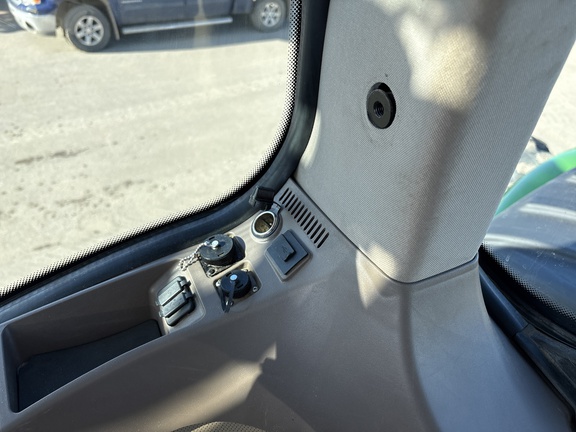 Used 2021 John Deere 9620RX Track Tractors at Horizon Ag & Turf in Lloydminster, AB - Photo17