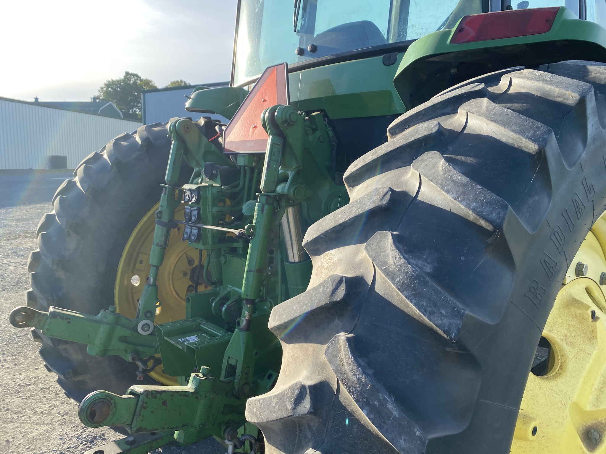 2001 John Deere 7510 Image 6