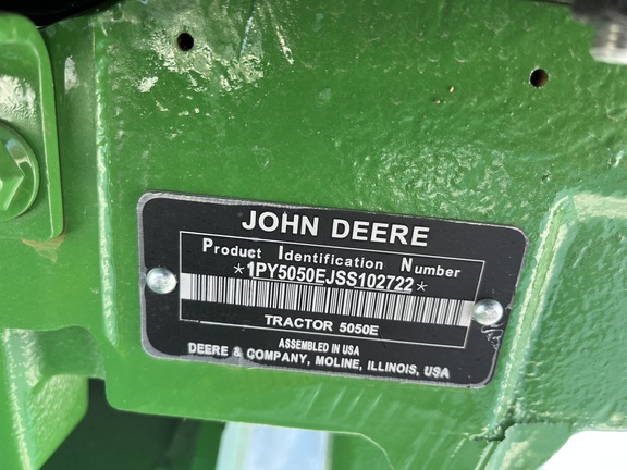 2025 John Deere 5050E - Photo31