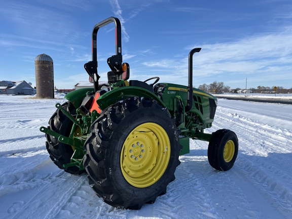 2025 John Deere 5050E - Photo6