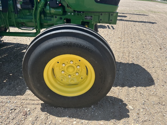 2025 John Deere 5050E - Photo13
