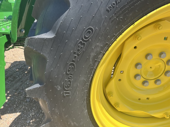 2025 John Deere 5050E - Photo20