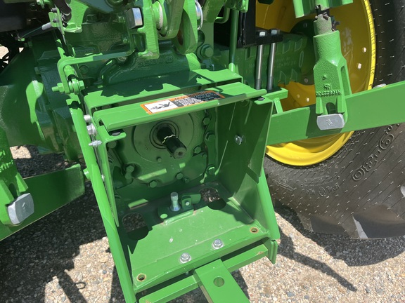 2025 John Deere 5050E - Photo27