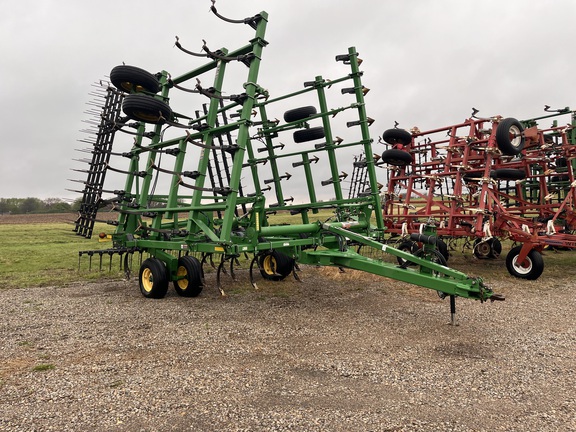 2012 John Deere 2210 - Photo3