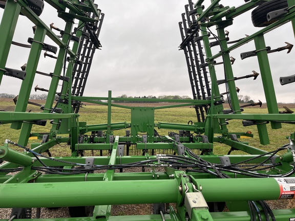2012 John Deere 2210 - Photo23
