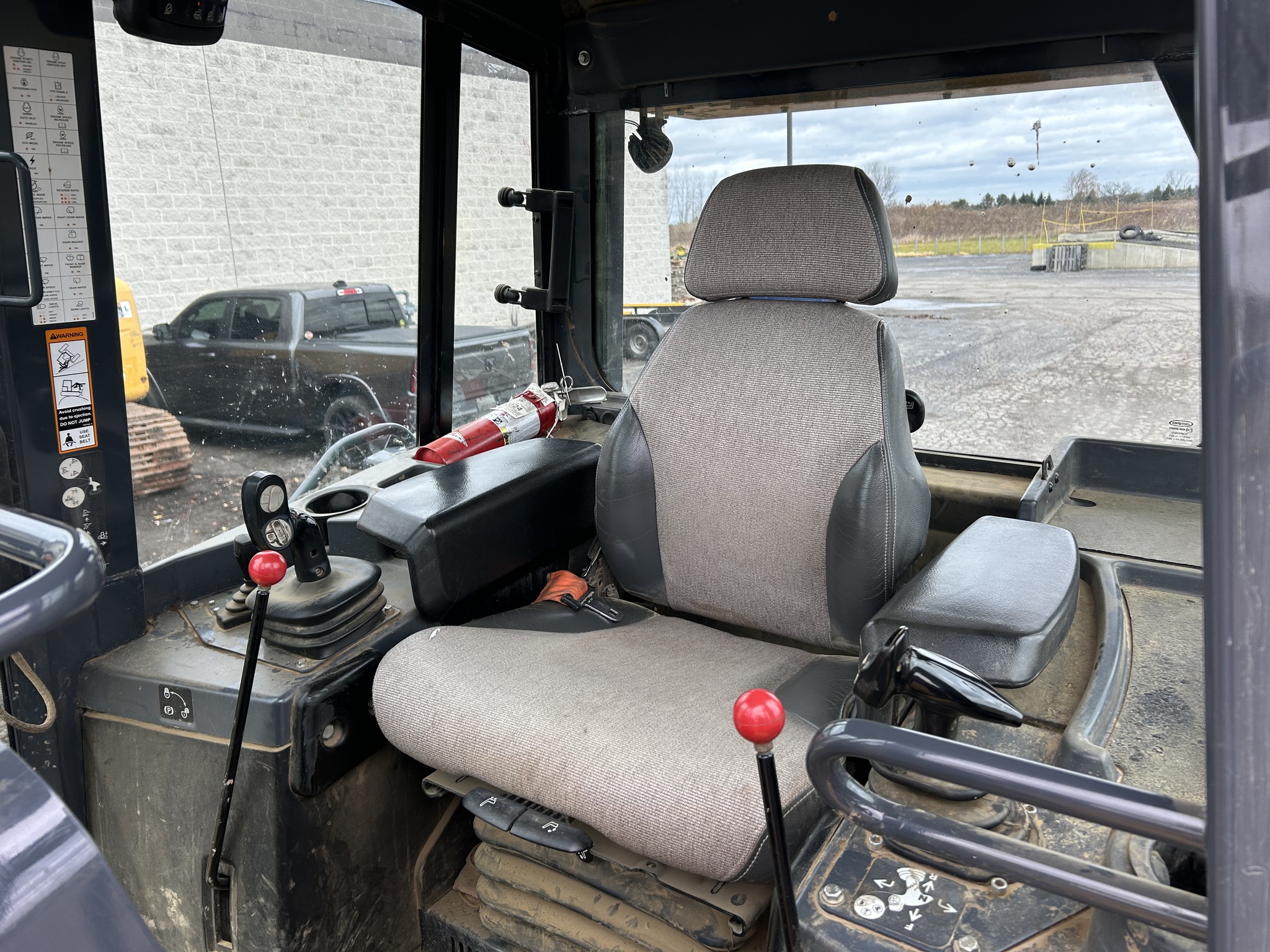2019 John Deere 850K Image 15