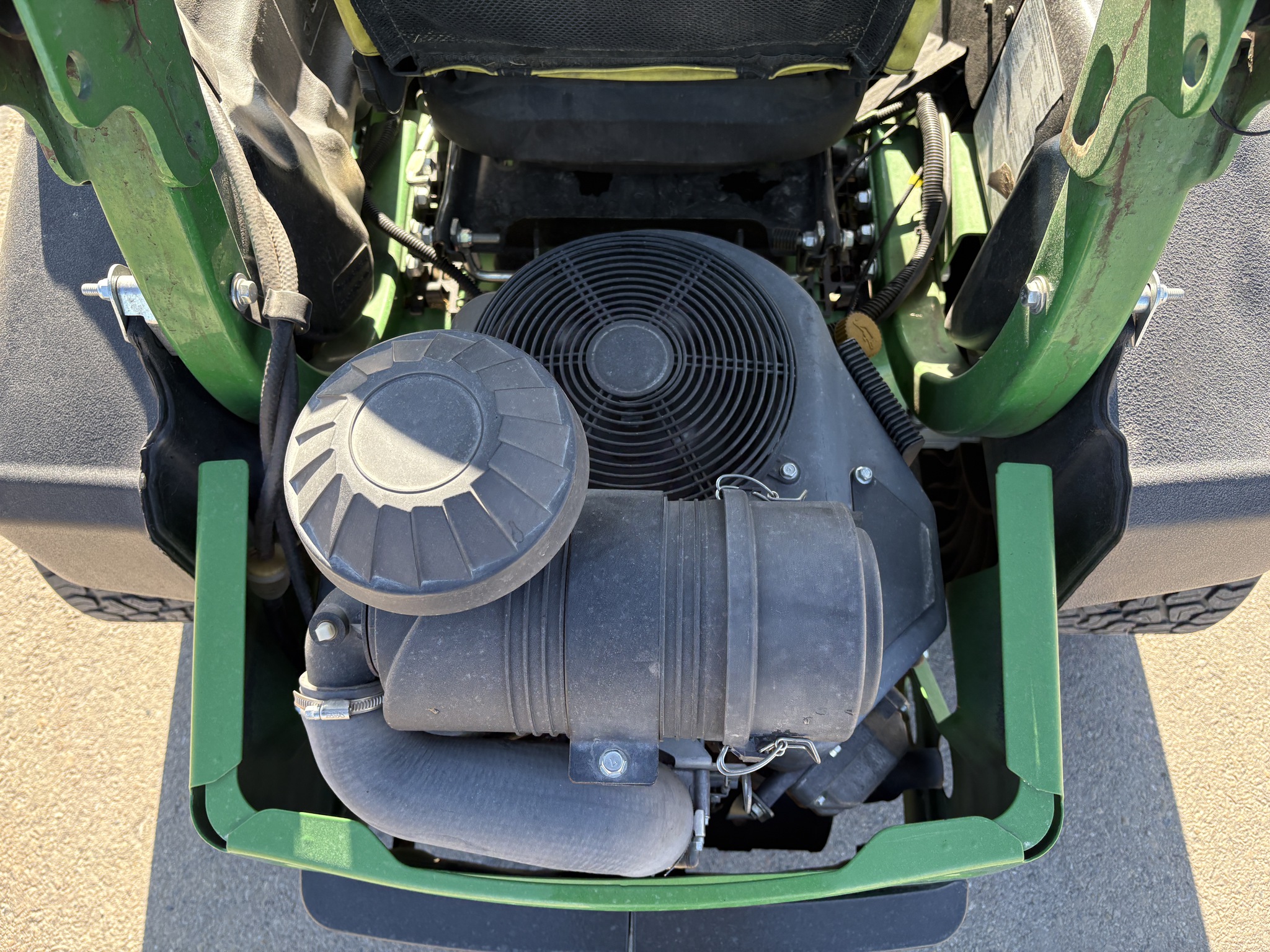 2018 John Deere Z960M Image 16