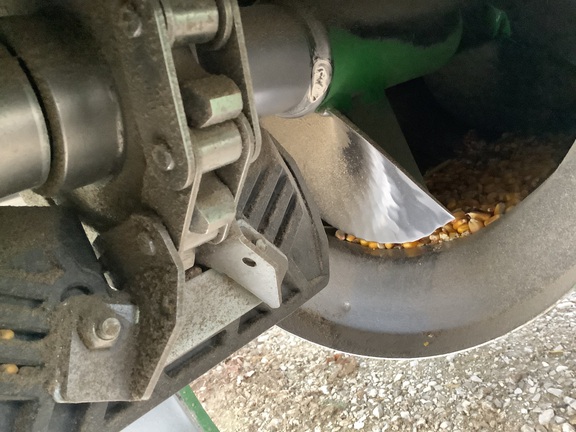 Photo of 2023 John Deere S790