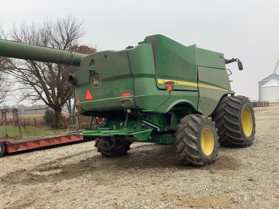 Photo of 2023 John Deere S790