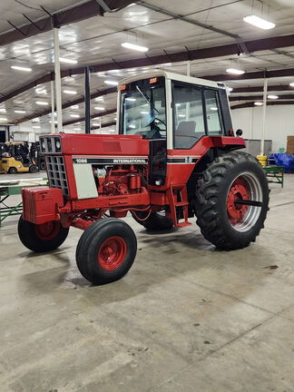 Photo of 1980 International Harvester 1086