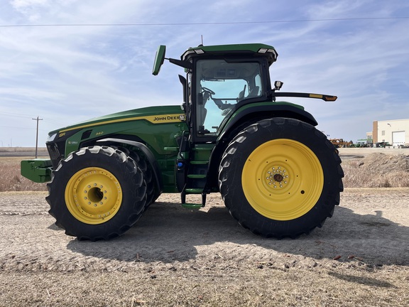 2025 John Deere 8R 340 - Photo8
