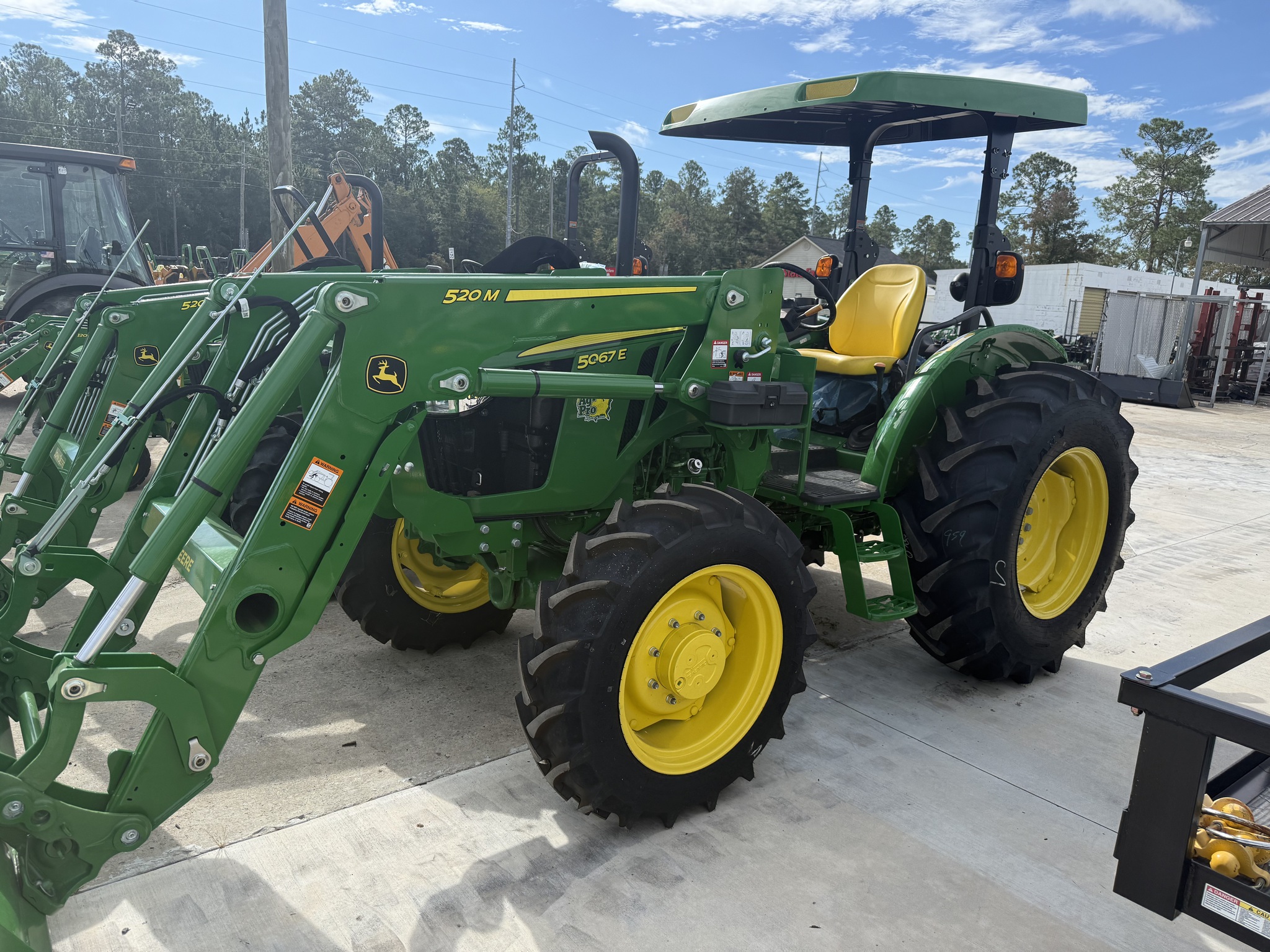 2024 John Deere 5067E Image 3