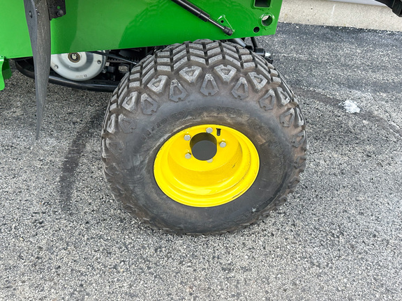 2024 John-Deere TX 4X2