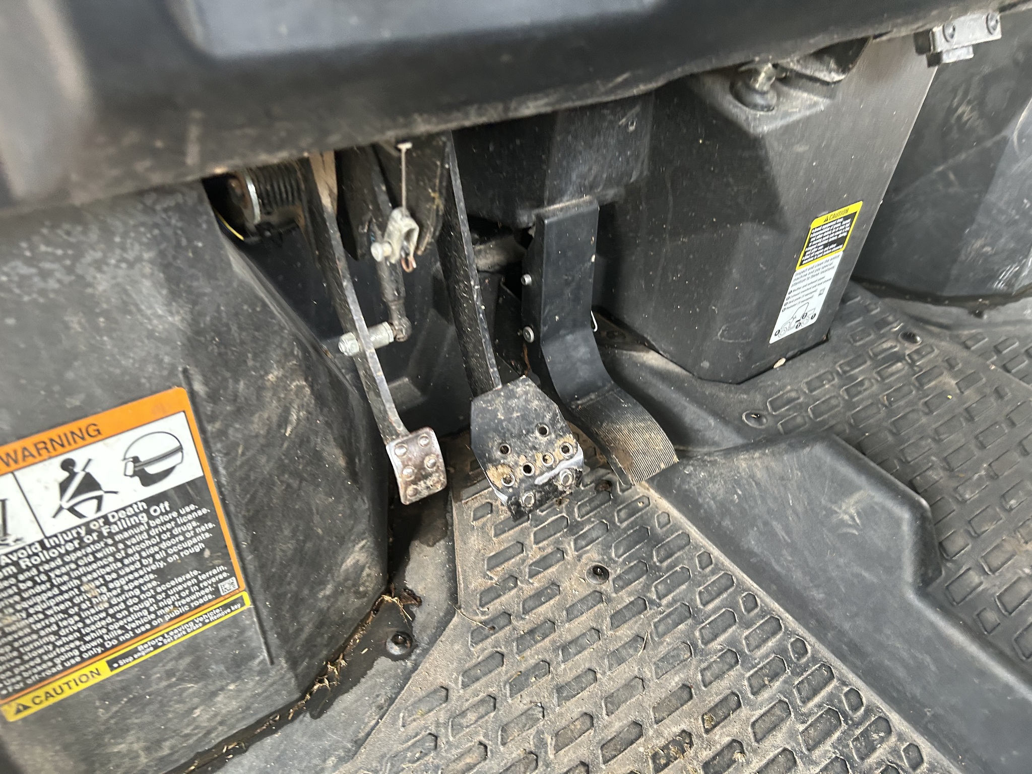  2020 John Deere XUV 835M at Heritage Tractor in Joplin, MO