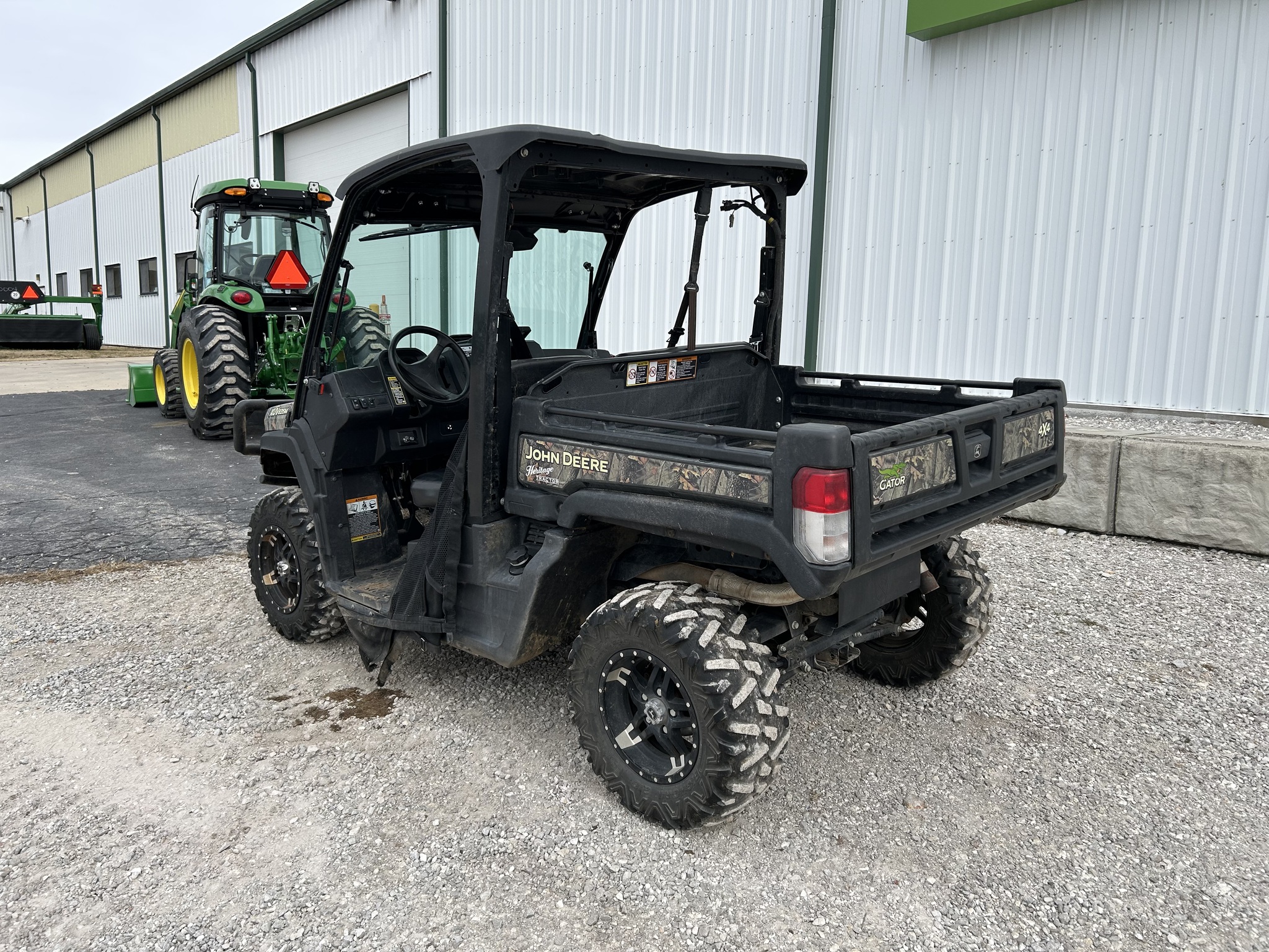  2020 John Deere XUV 835M at Heritage Tractor in Joplin, MO