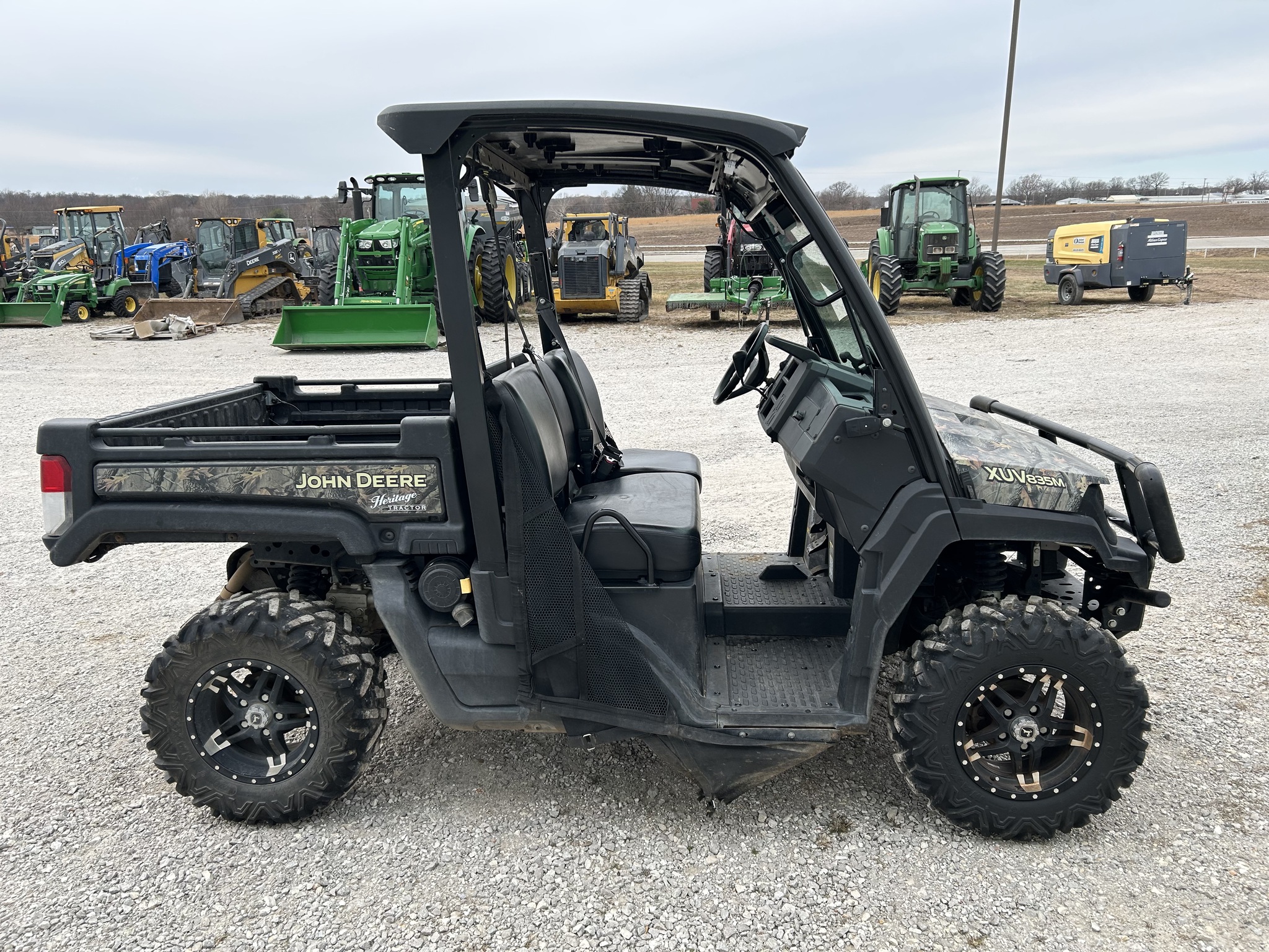  2020 John Deere XUV 835M at Heritage Tractor in Joplin, MO