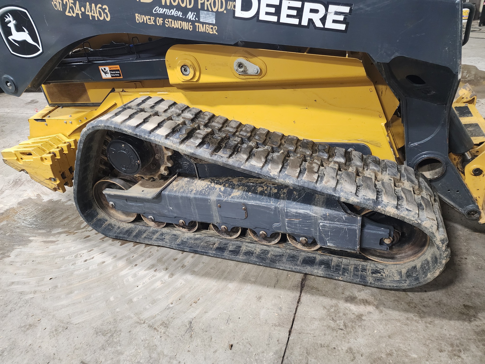 2021 John Deere 333G Image 15