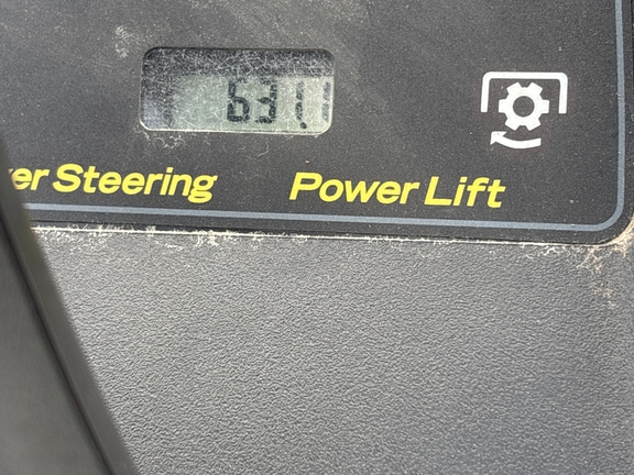 Used 2013 John Deere X534 Lawn & Garden Tractors at Koenig Equipment in Greenville, OH - Photo12