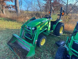 Tractor - Compact Utility For Sale 2009 John Deere 2720 CUT , 31 HP
