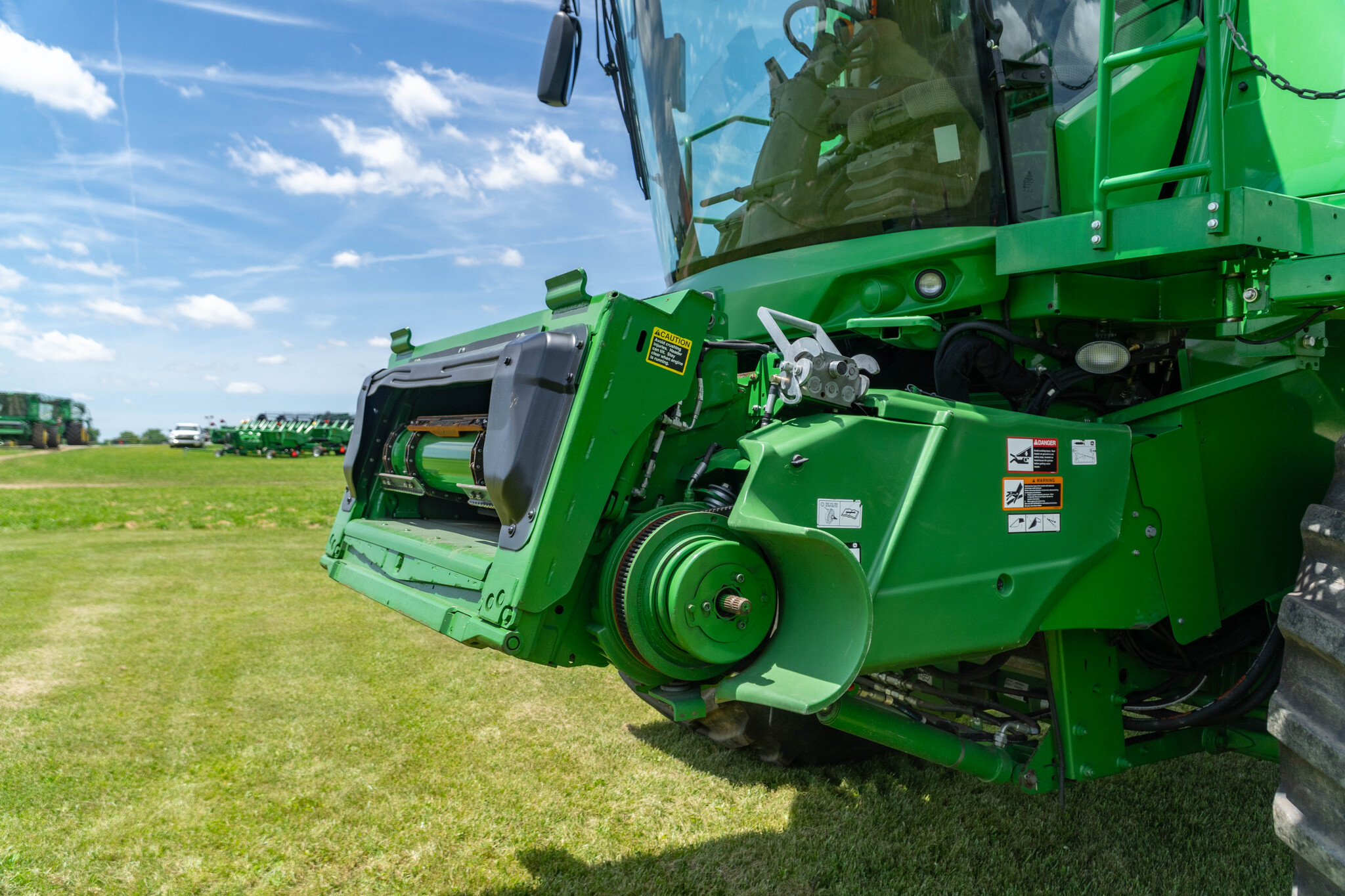 Used 2015 John Deere S670 Combines at Koenig Equipment in Anna, OH - PhotoXL14
