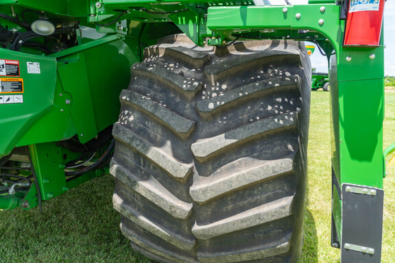 Used 2015 John Deere S670 Combines at Koenig Equipment in Anna, OH - Photo12