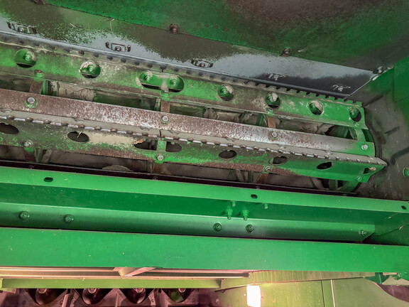 Used 2015 John Deere S670 Combines at Koenig Equipment in Anna, OH - Photo25