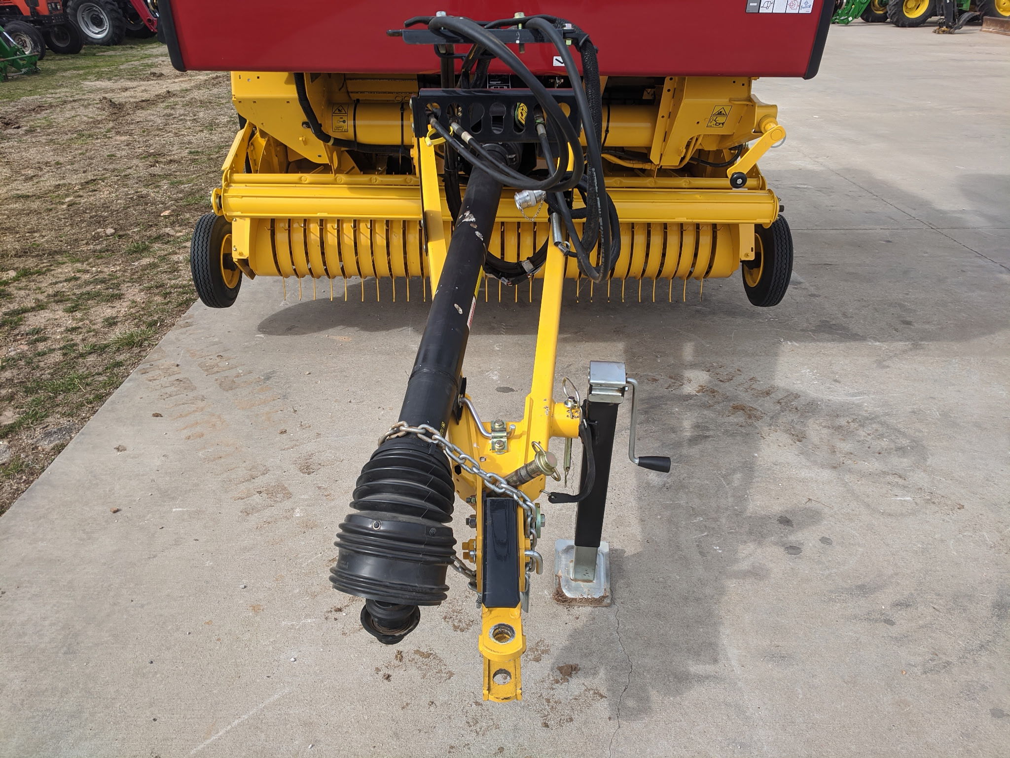  2024 New Holland Rollbelt 450 at Heritage Tractor in Rogersville, MO