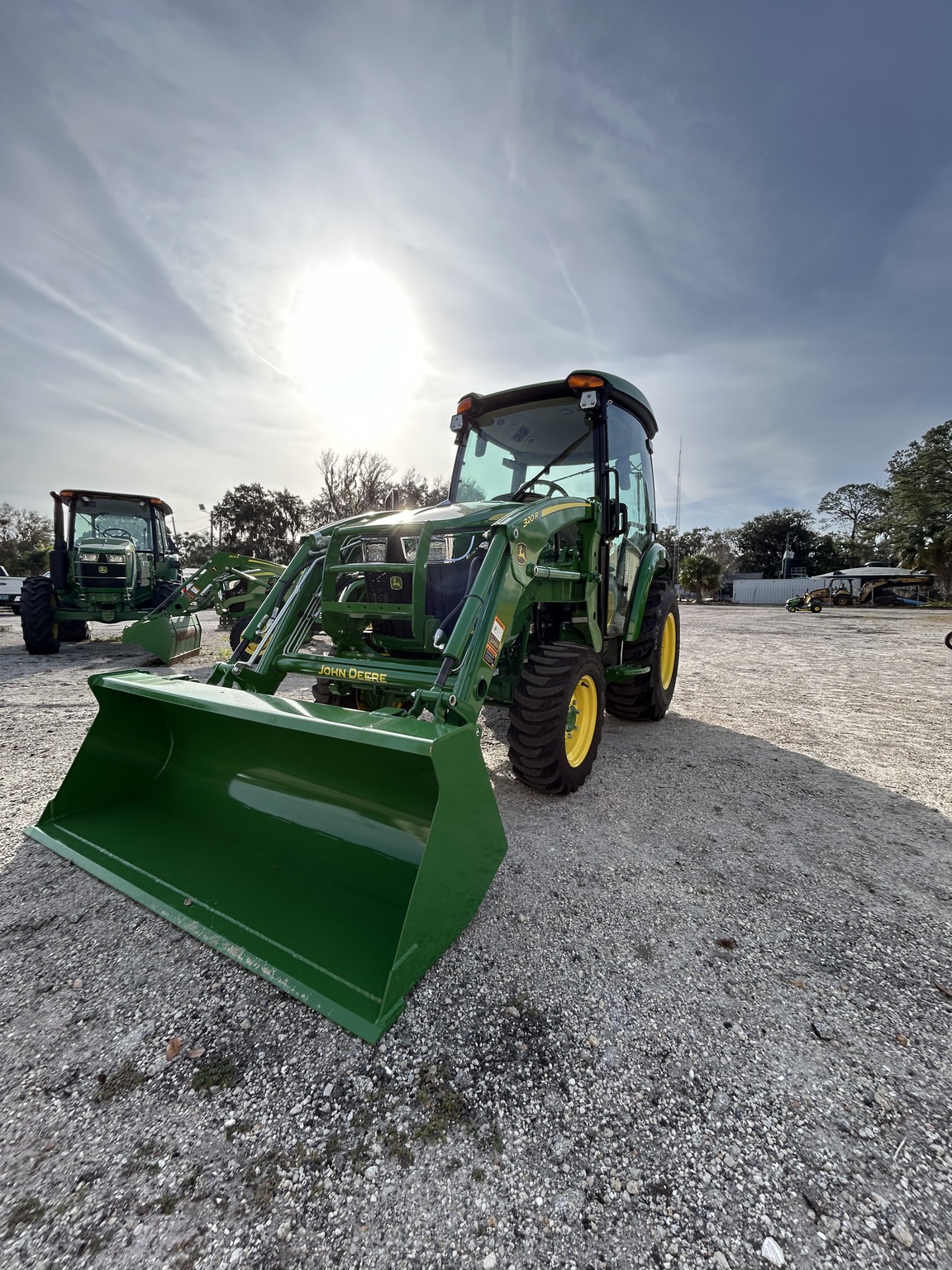 2026 John Deere 3046R Image 1