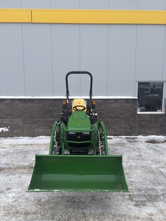 Used 2024 John Deere 2025R Compact Utility Tractors at Horizon Ag & Turf in Edmonton South, AB - Photo3