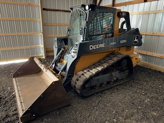 Photo of 2023 John Deere 325G
