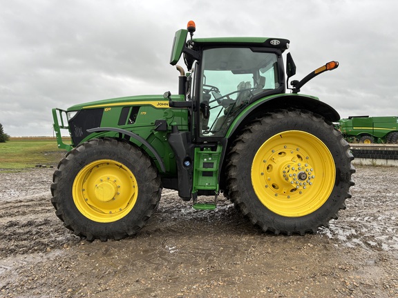 2025 John Deere 6R 175 - Photo8