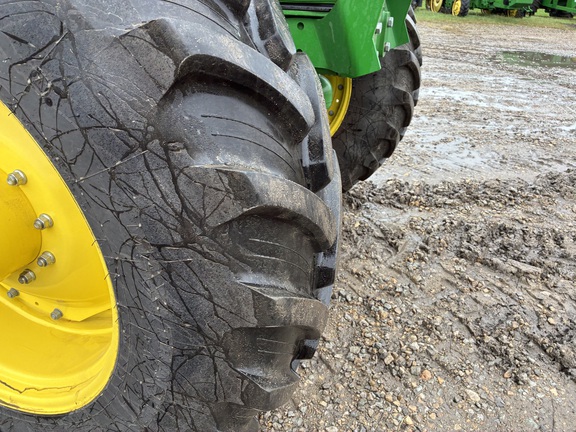 2025 John Deere 6R 175 - Photo14