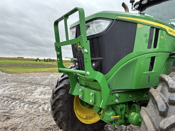 2025 John Deere 6R 175 - Photo23