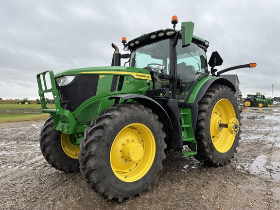  John Deere 6R 175