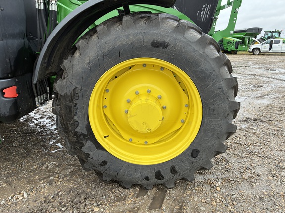 2025 John Deere 6R 175 - Photo12