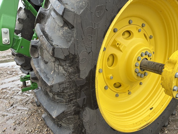 2025 John Deere 6R 175 - Photo17