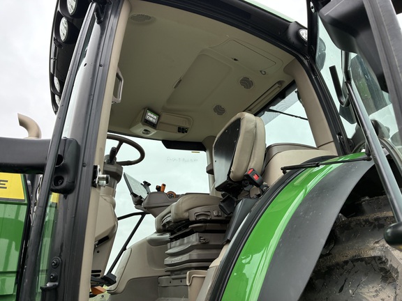 2025 John Deere 6R 175 - Photo34