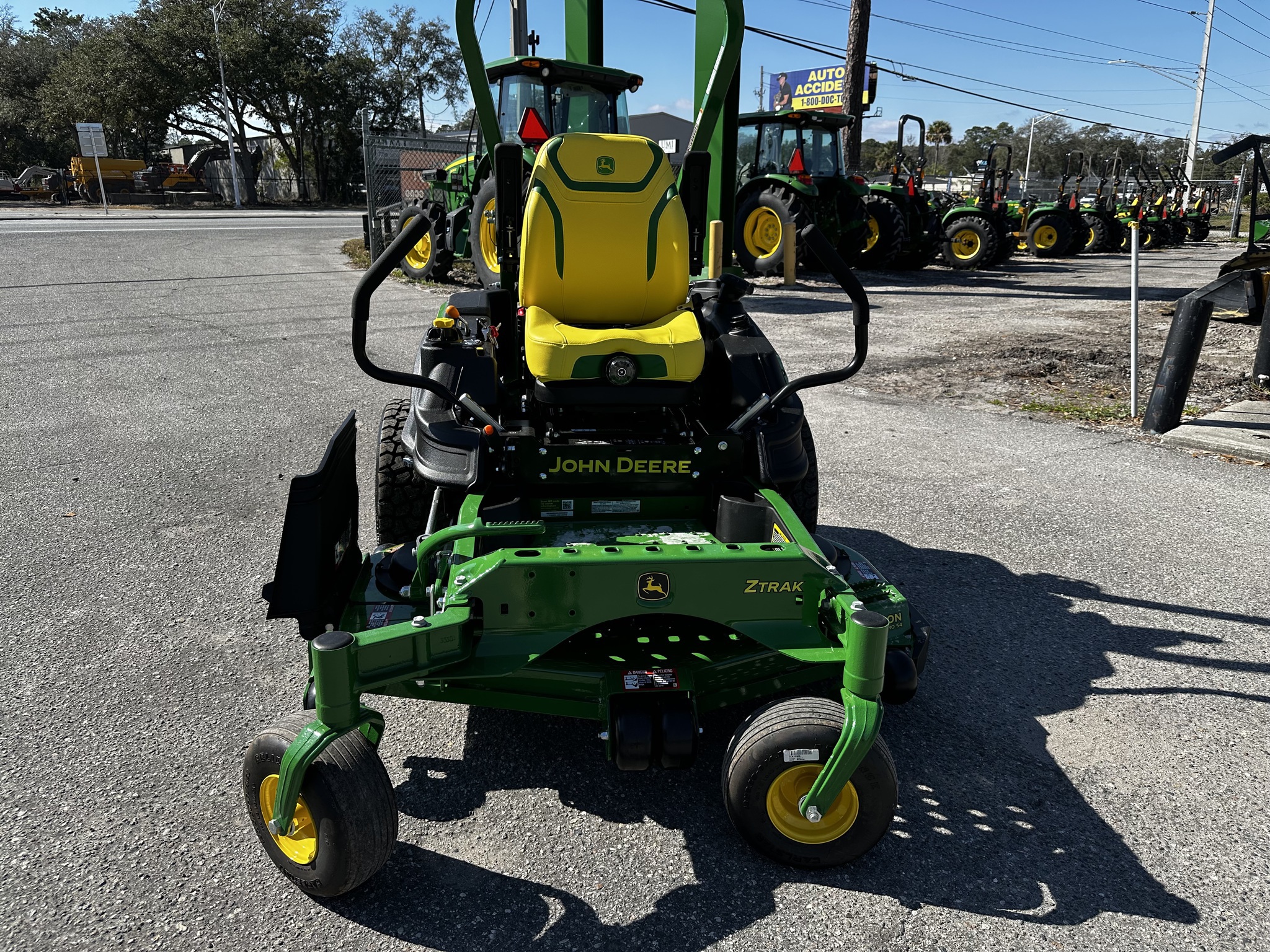 2025 John Deere Z930M Image 1