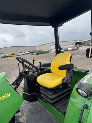 2023 John-Deere 6120M