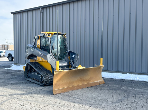2024 John-Deere 333 P