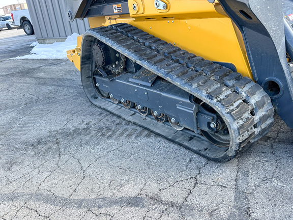 2024 John-Deere 333 P