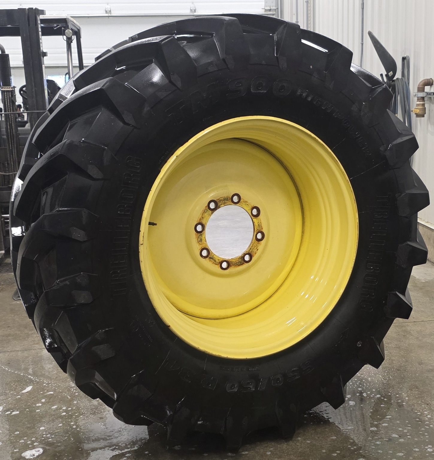 2019 Trelleborg 650/60R 34 Image 9