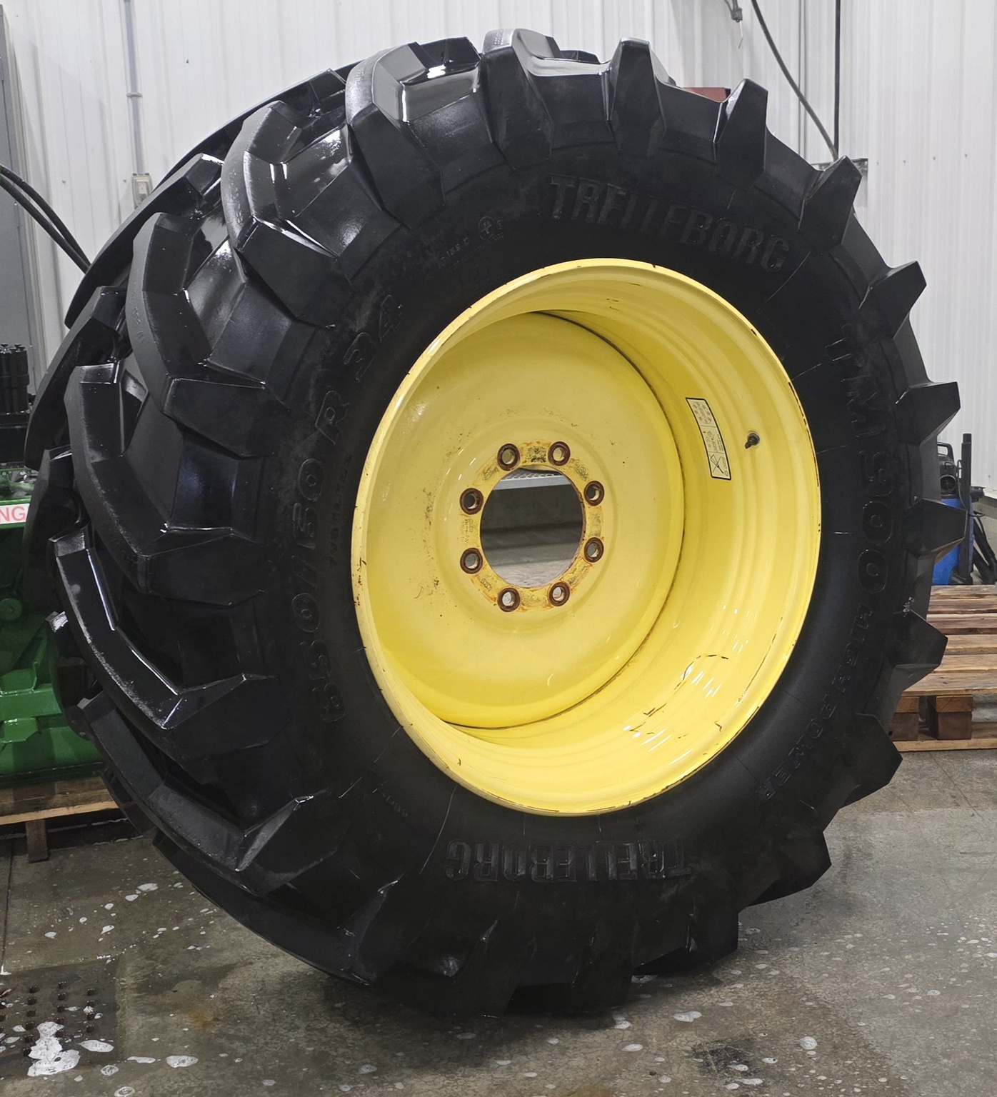 2019 Trelleborg 650/60R 34 Image 8
