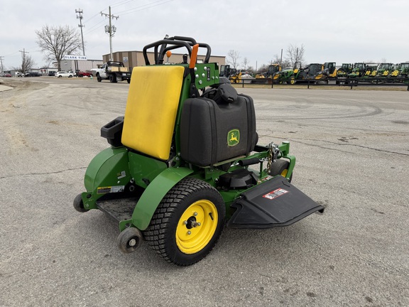 2025 John-Deere Q810E